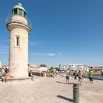 De La * Saint-Gilles-Croix-de-Vie